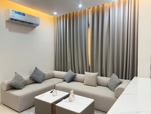 Deluxe maisonnette | Een kluis op de kamer, geluiddichte muren, gratis wifi