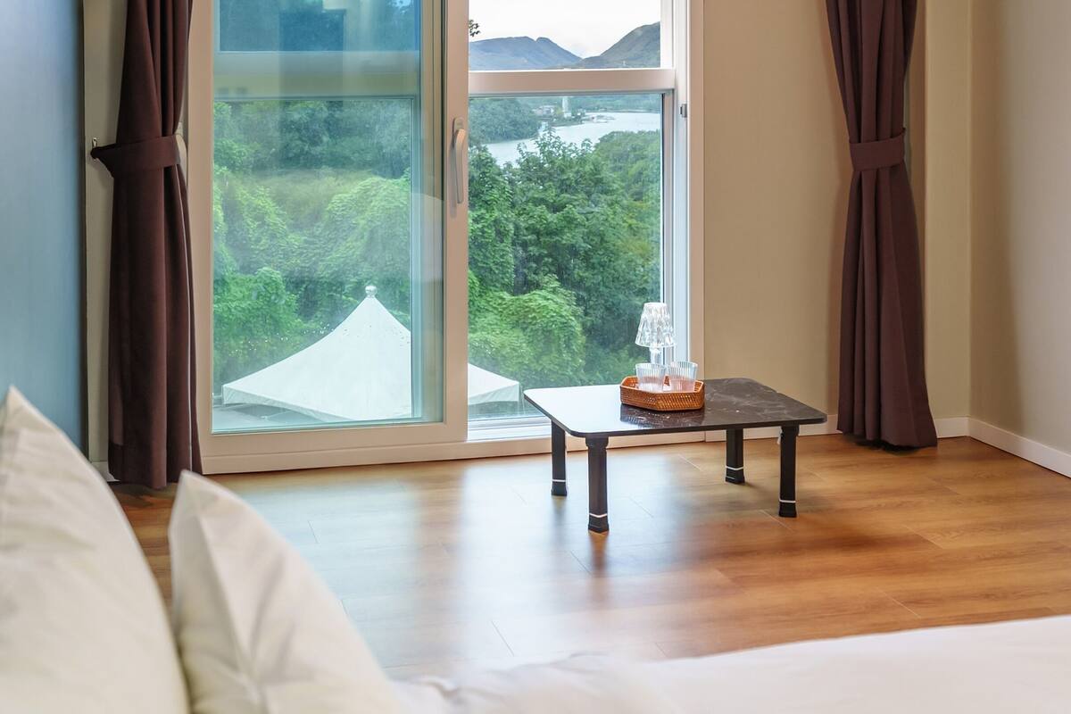 Basic Room, 1 Bedroom (B - 305 (Twin)) | 1 bedroom, free WiFi