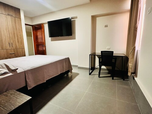 LA ESTANCIA CASA HOTEL