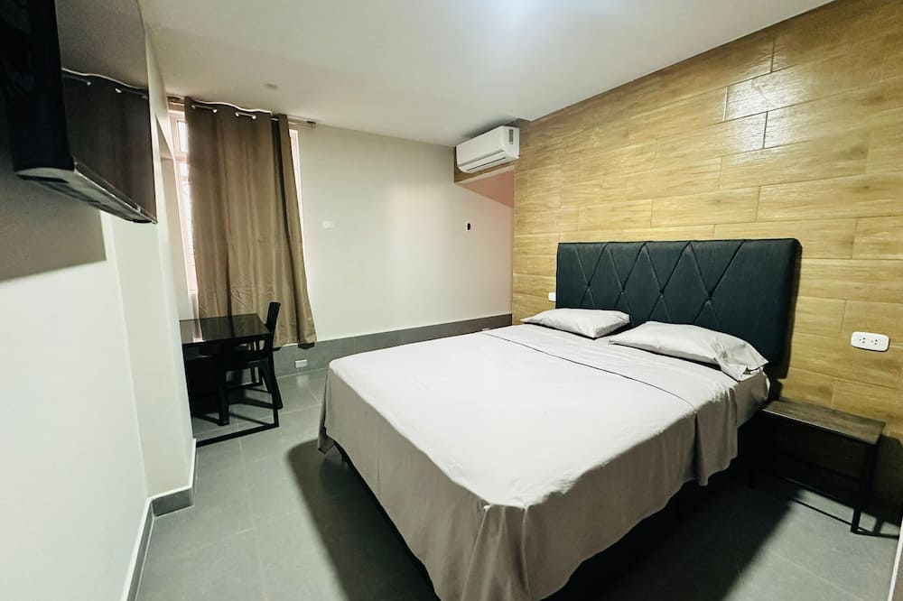 LA ESTANCIA CASA HOTEL