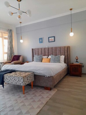 3 makuuhuonetta, silitysrauta/-lauta, Wi-Fi, vuodevaatteet