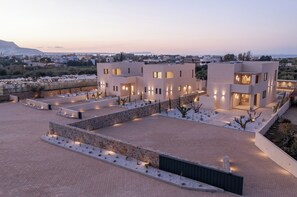 Front of property - Sokratis LocoLux Villas & Suites (Hersonissos)