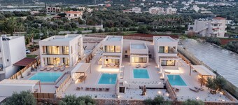 Sokratis LocoLux Villas & Suites