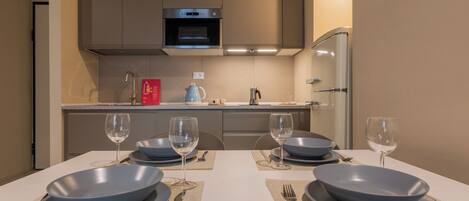 Appartement, 1 lit double et 1 canapé-lit, balcon | Cuisine privée