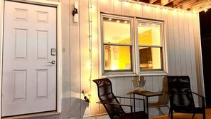 Property grounds - Downtown Frederick retreat with parking. Dog- and baby-friendly! (Frederick)