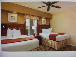 Deluxe Villa, Garden View | In-room safe, individually furnished, desk, laptop workspace