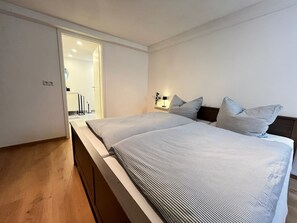 1 bedroom, iron/ironing board, travel crib, free WiFi