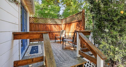 NEW! Rouge Cobb Mountain Hotel - Cabin 5