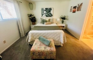 2 bedrooms, iron/ironing board, WiFi, bed sheets