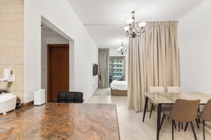 Classic Apartment, 1 Bedroom, City View | Living area