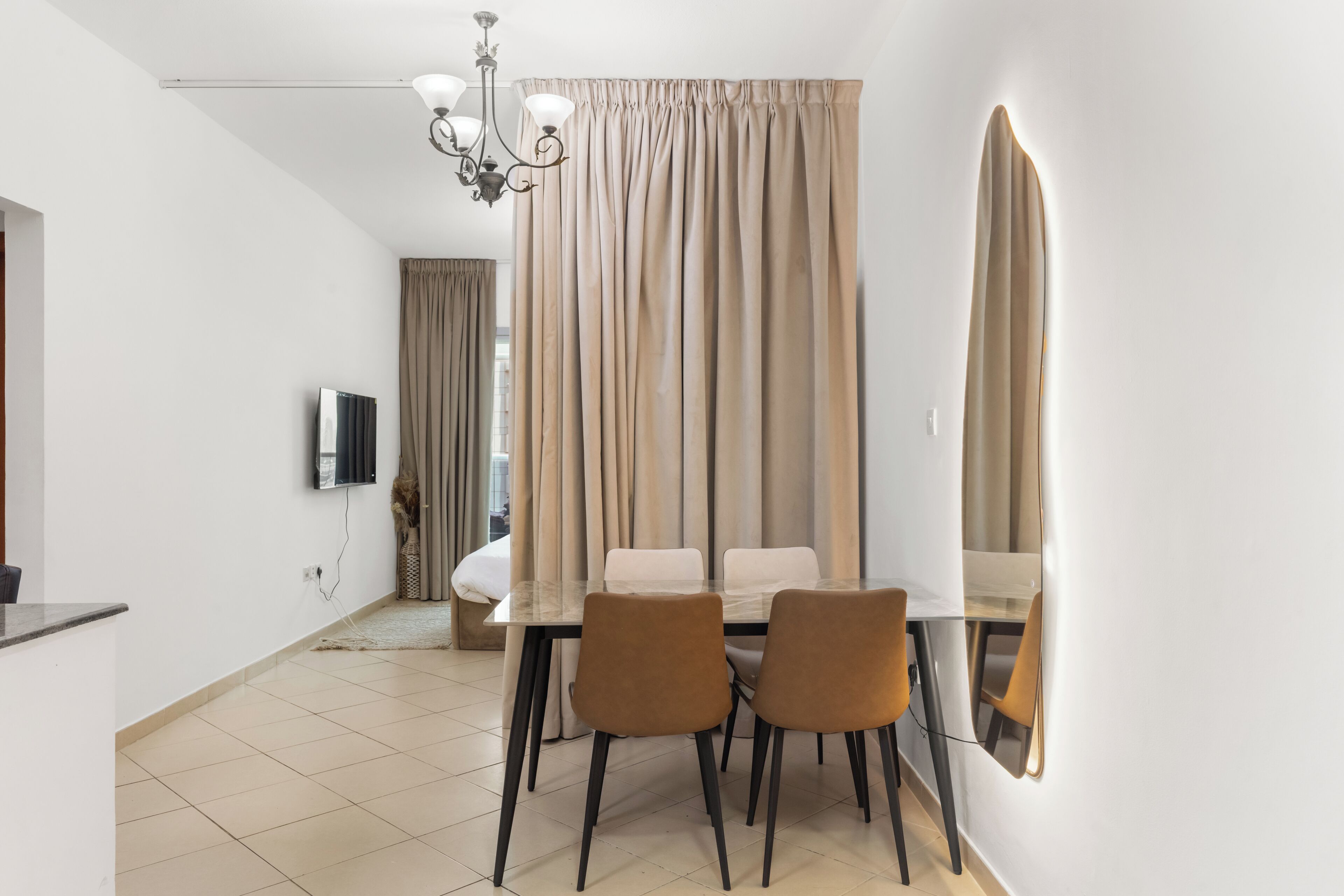 Classic Apartment, 1 Bedroom, City View | Ruang makan