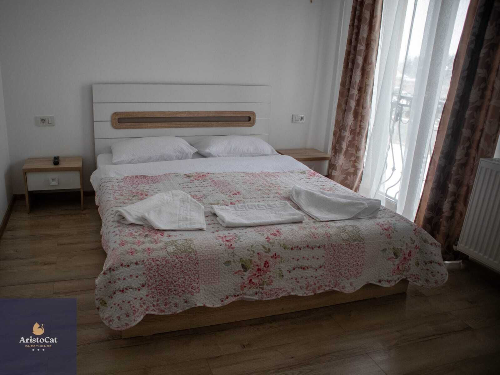 Doppelzimmer, Terrasse, Hügelblick | Kostenloses WLAN