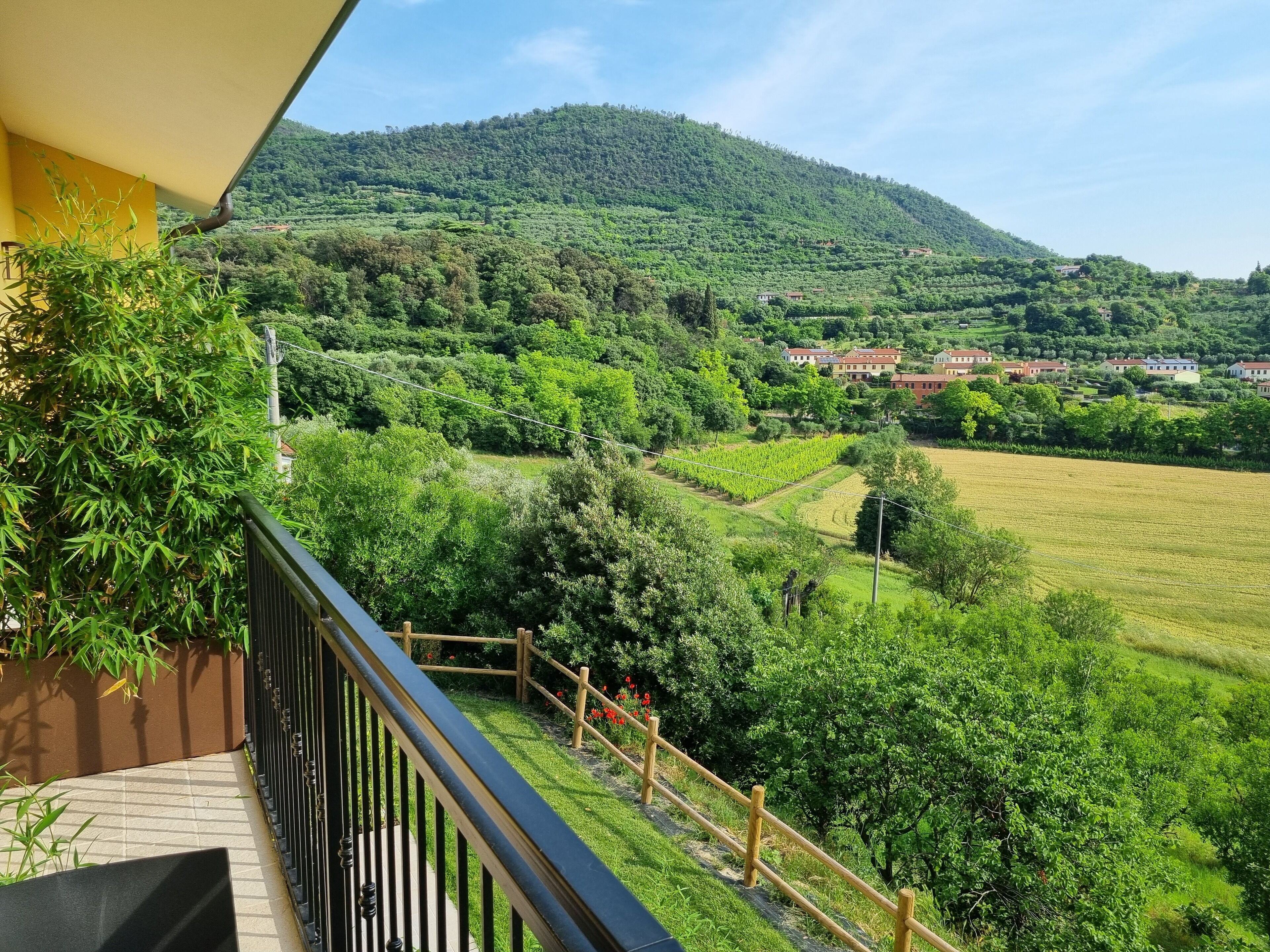 Comfort-Doppelzimmer | Zimmersafe, Schreibtisch, schallisolierte Zimmer, kostenloses WLAN