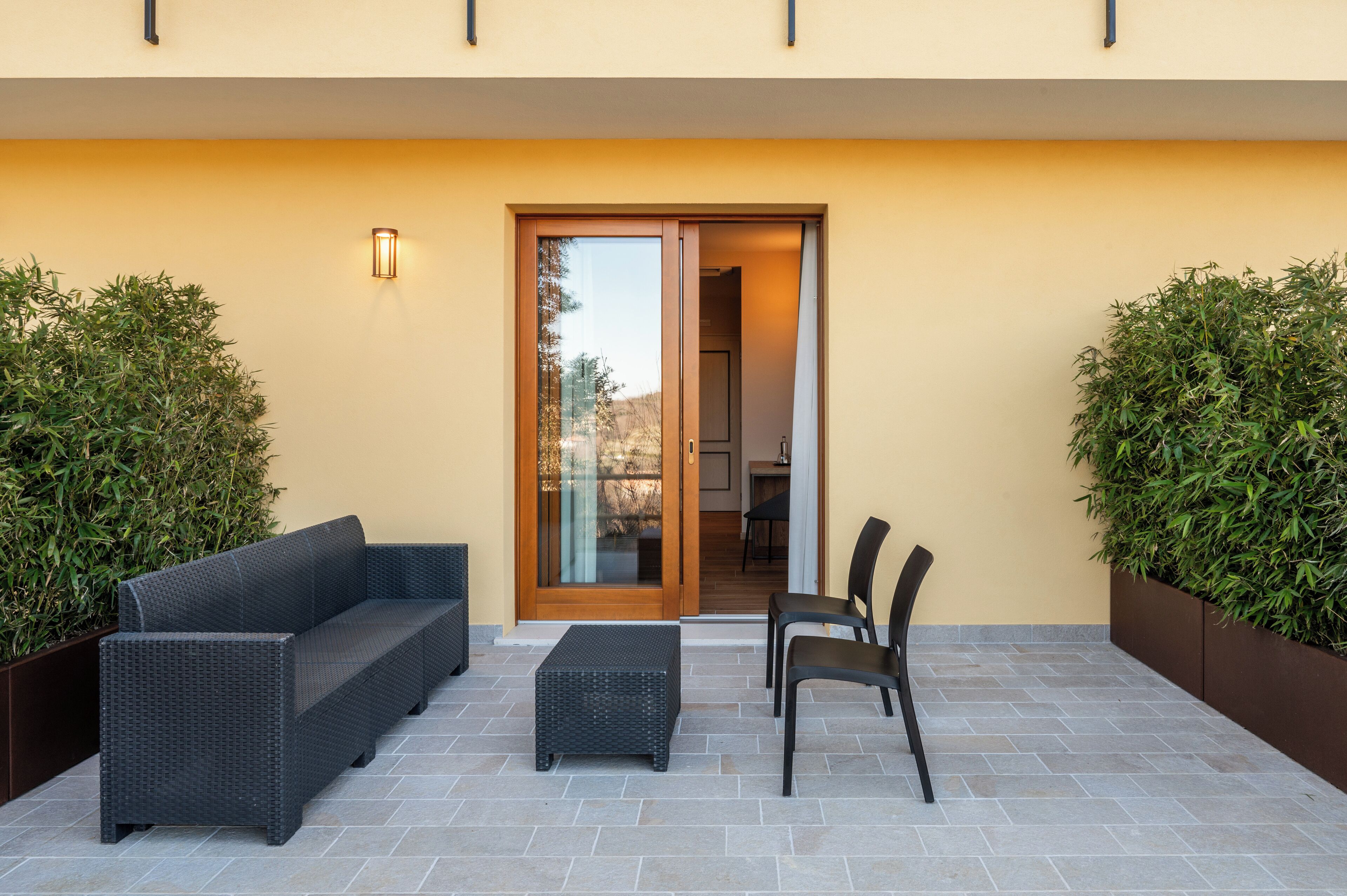 컴포트 더블룸 | 테라스/파티오