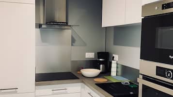 Microones, forn, placa de cuina i rentaplats
