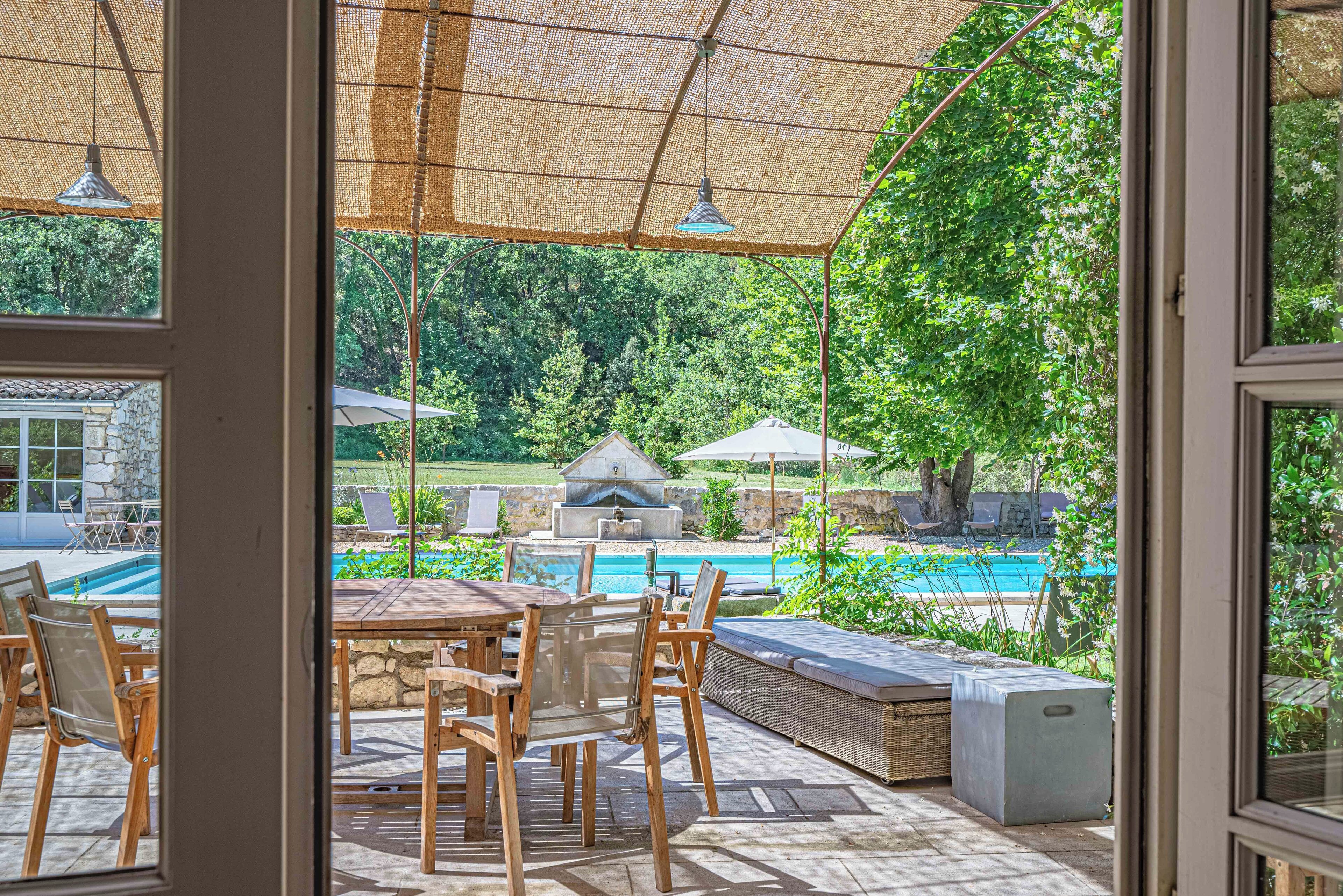 Restauration extérieure