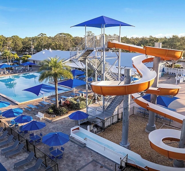 Indoor pool, outdoor pool
