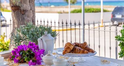 Cottage 50 m From the Beach Up to 4 Guests