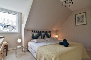 4 habitaciones, tabla de planchar con plancha y wifi gratis 