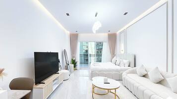 Iron/ironing board, internet, bed sheets