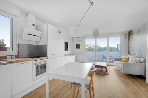 T2 : Lumineux, Paisible et Confortable