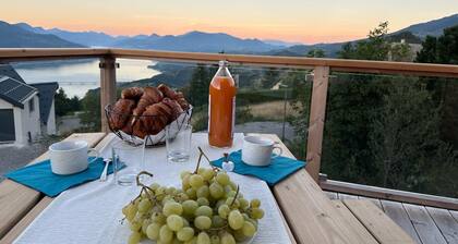 Maison spacieuse avec vue imprenable, Puy-SaniĂšres