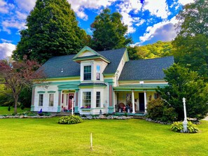 المنشأة من الخارج