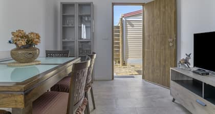 Holiday Home 'Sofia' with Private Pool, Wi-Fi and Air Conditioning