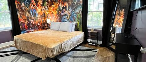 3 bedrooms, iron/ironing board, free WiFi, bed sheets