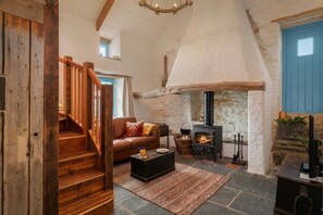 Smart TV, chimenea