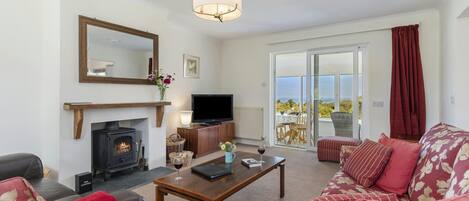 TV, peis og DVD-spiller