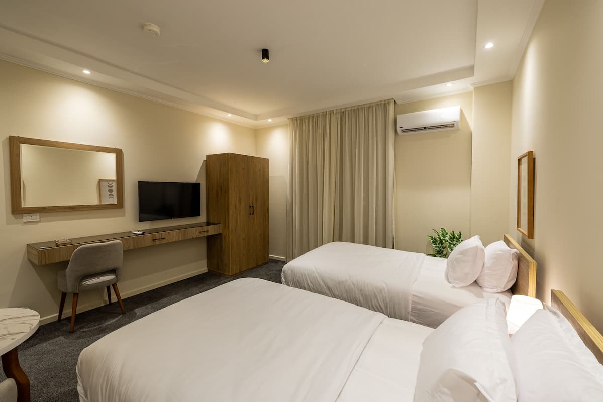 Standard Twin Room, Garden View | Blackout drapes, soundproofing, iron/ironing board, free WiFi
