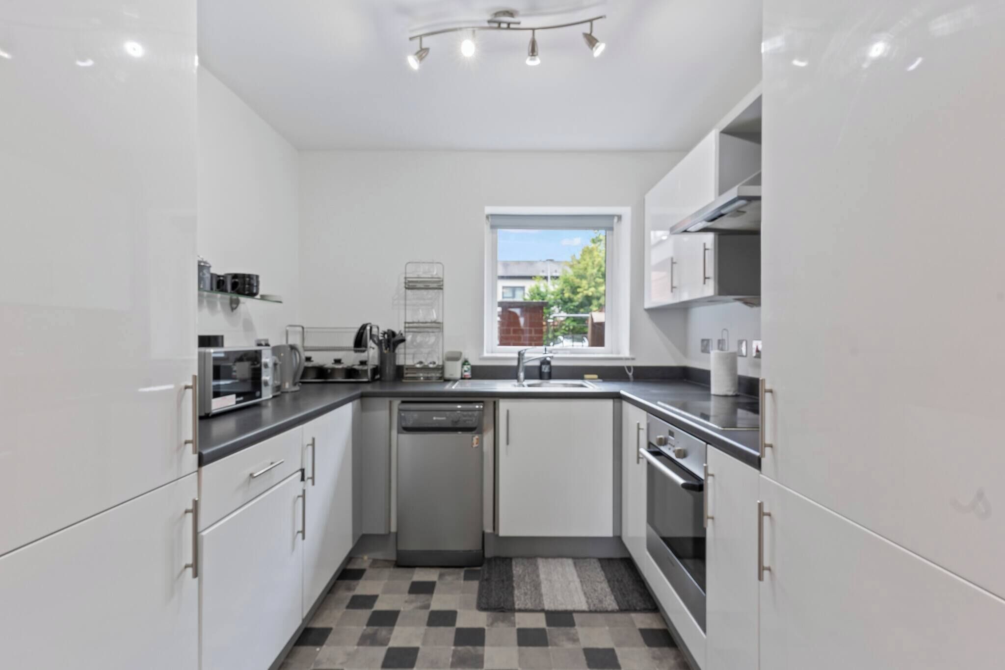 House, 3 Bedrooms | Interior