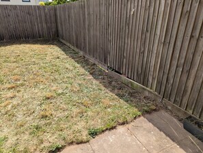 House, 3 Bedrooms | Property grounds