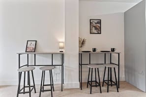 House, 3 Bedrooms | Dining