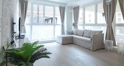Marconi Apartments