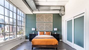 2 habitaciones, tabla de planchar con plancha, wifi y ropa de cama