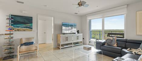 Smart TV, DVD player, books