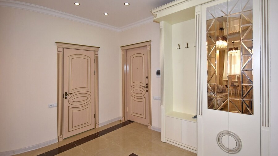 Apartments by Luxe Group AM422