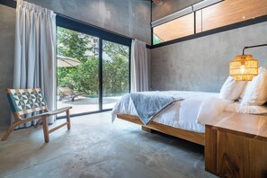 4 bedrooms, free WiFi, bed sheets