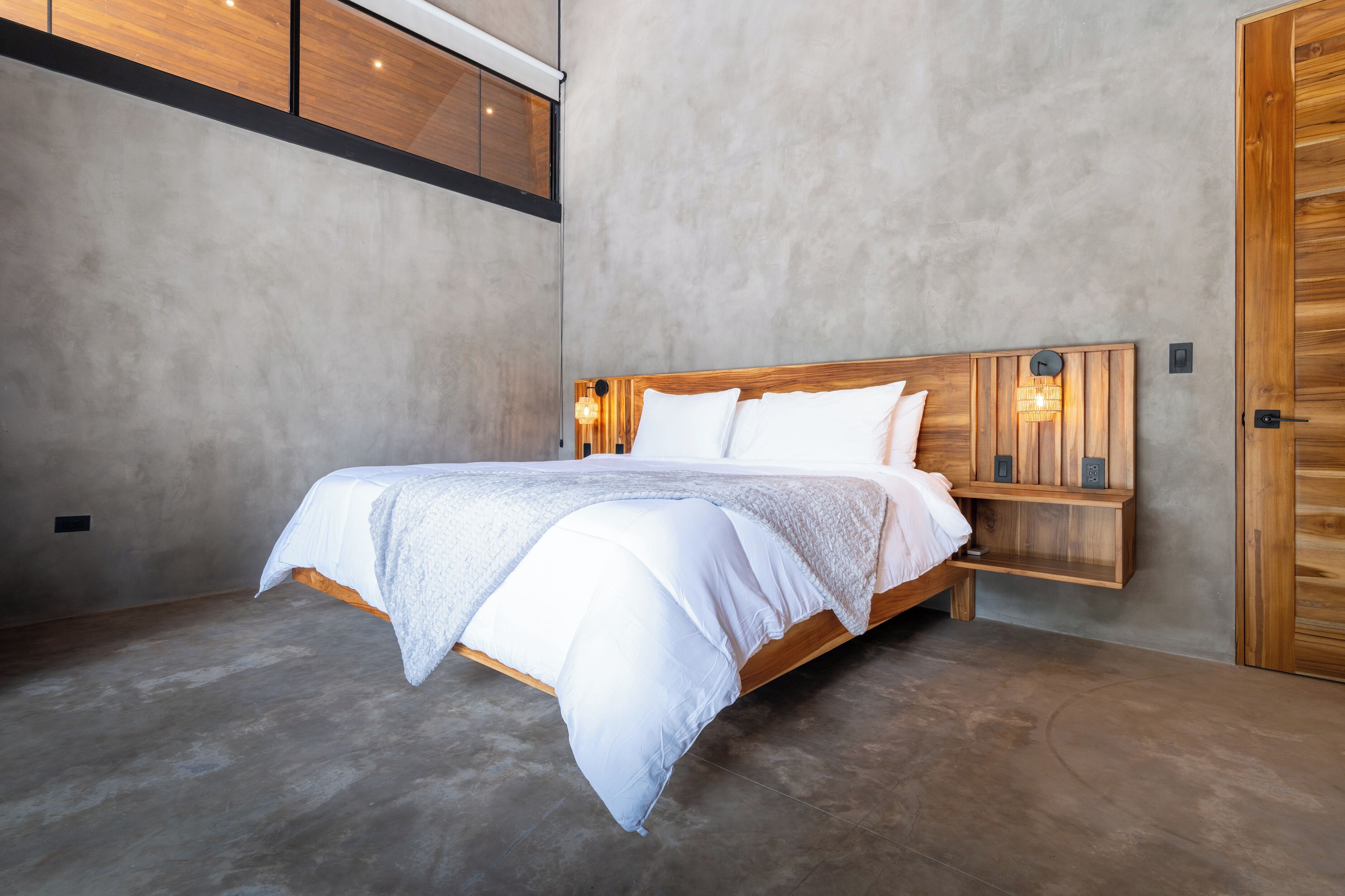 4 bedrooms, free WiFi, bed sheets