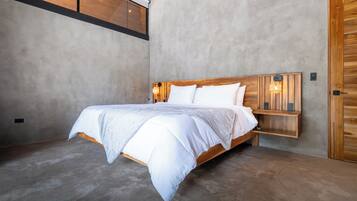 4 bedrooms, free WiFi, bed sheets
