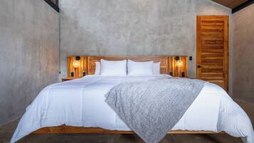 4 bedrooms, free WiFi, bed sheets