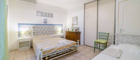 1 chambre, draps fournis