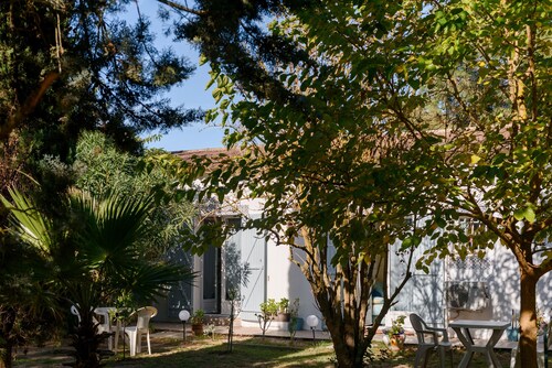 Chambre d'hôtes 'Chambre Double Classique' avec jardin commun et climatisation