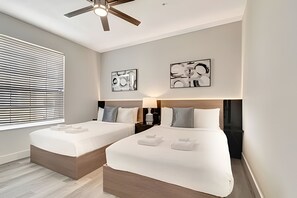 5 bedrooms, desk, iron/ironing board, travel cot
