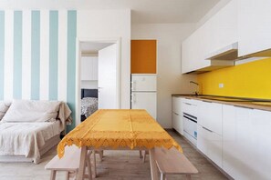 Apartment, City View | Living area