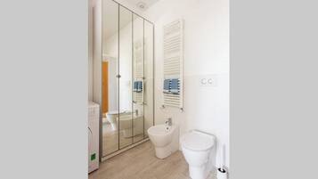 Apartment, City View | Bathroom