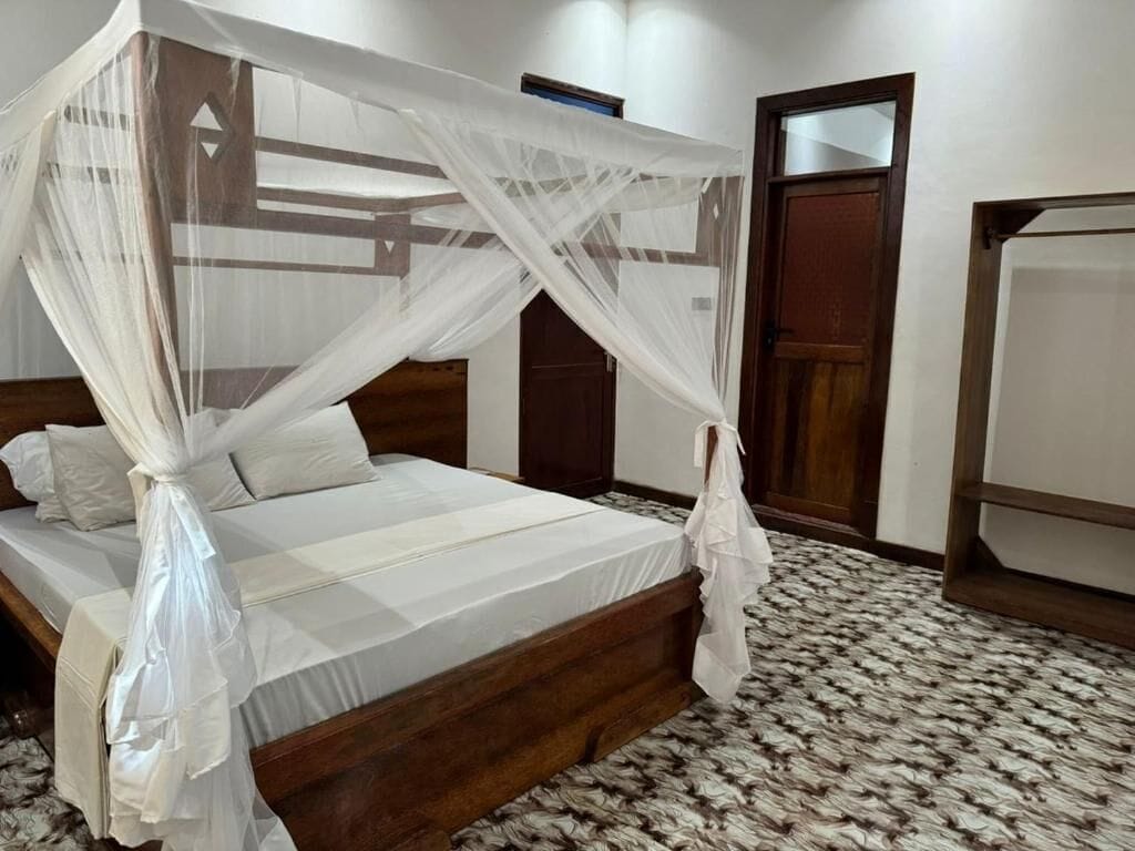 3 chambres, bureau, fer et planche à repasser, Wi-Fi gratuit