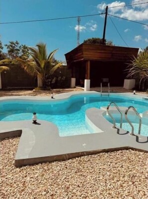 Piscina all'aperto